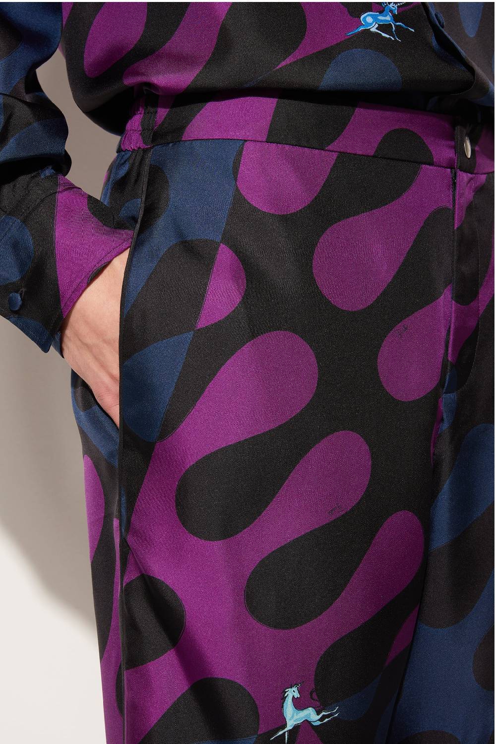 Pucci Pantaloni In Seta Con Stampa Leocorno