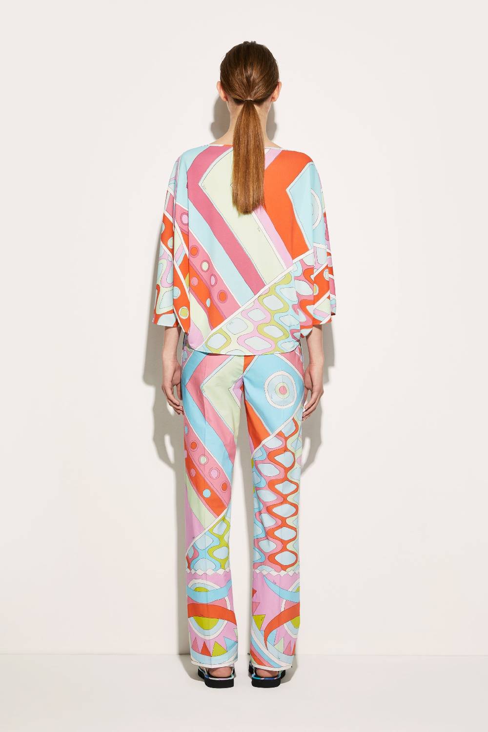 Pucci Poncho Con Stampa Vivara