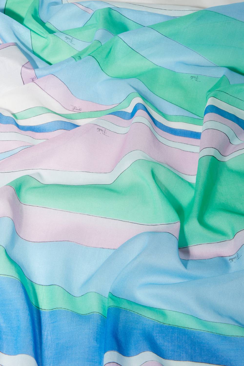 Pucci Sarong Con Stampa Cigni