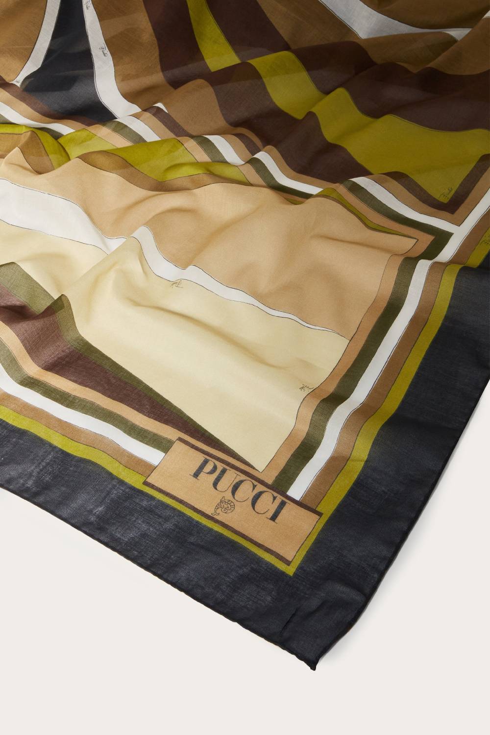 Pucci Sarong Con Stampa Cigni