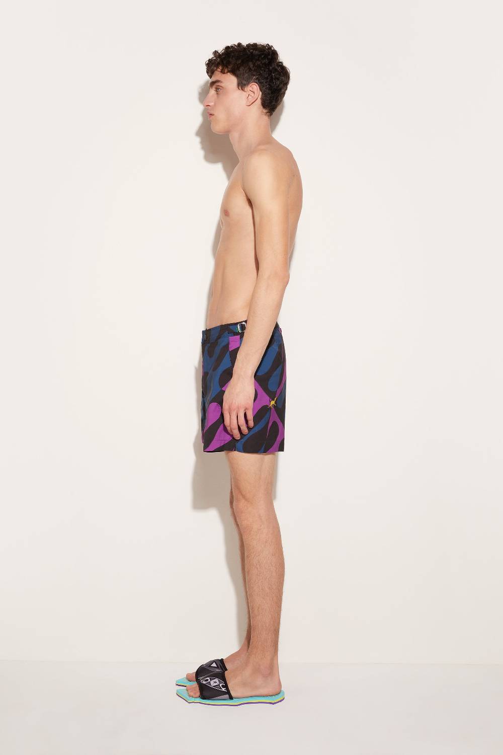 Pucci Shorts Da Mare Con Stampa Leocorno