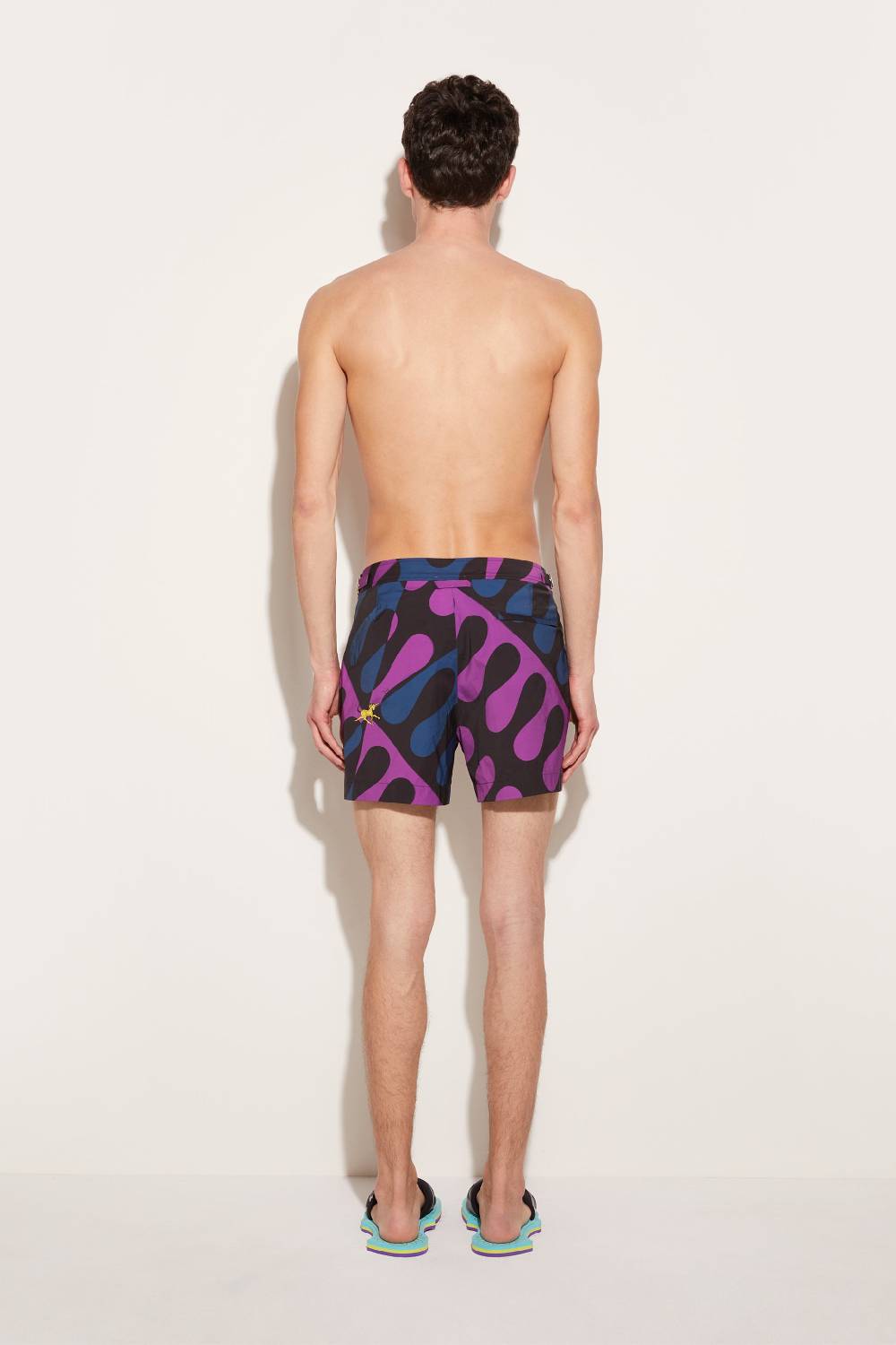 Pucci Shorts Da Mare Con Stampa Leocorno