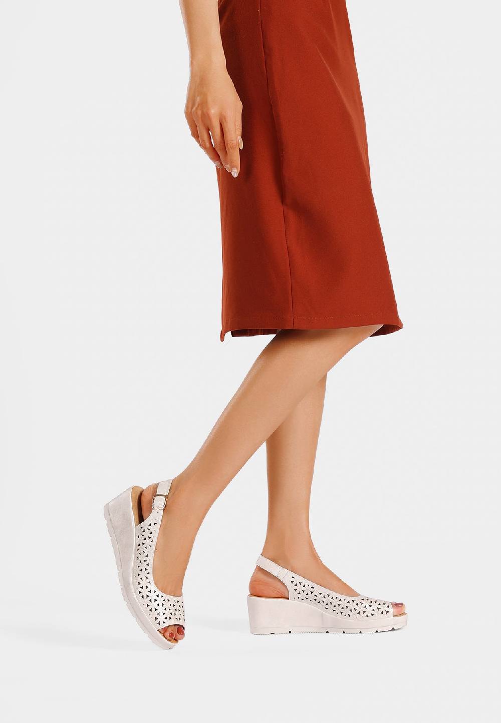 Queen Helena Sandali BZ397