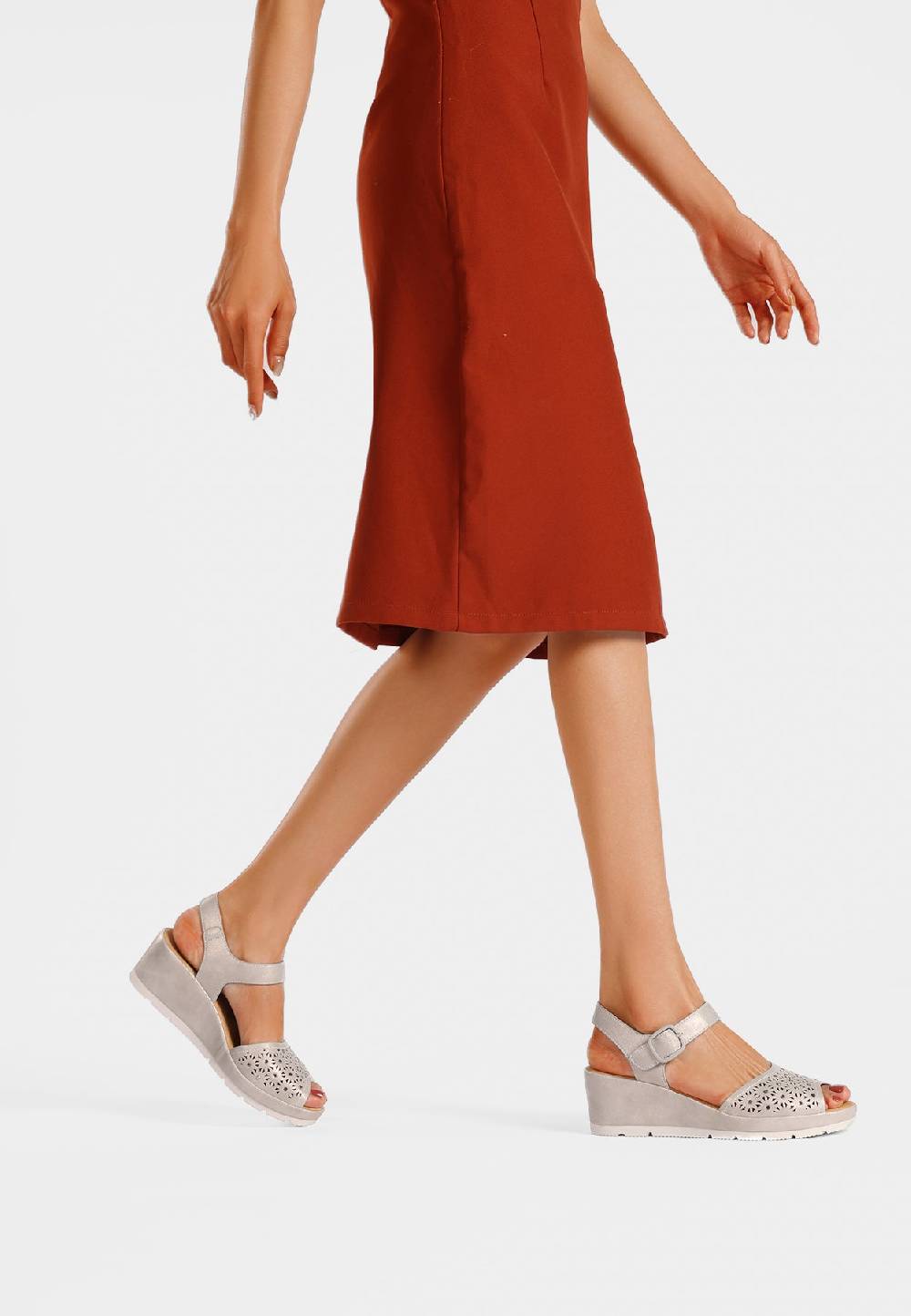 Queen Helena Sandali BZ398