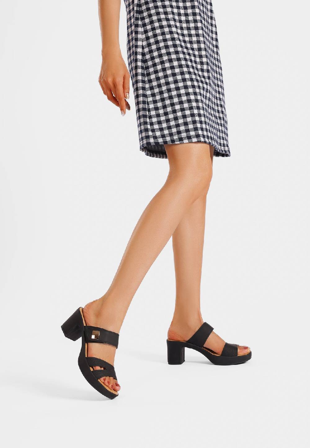 Queen Helena Sandali BZ399