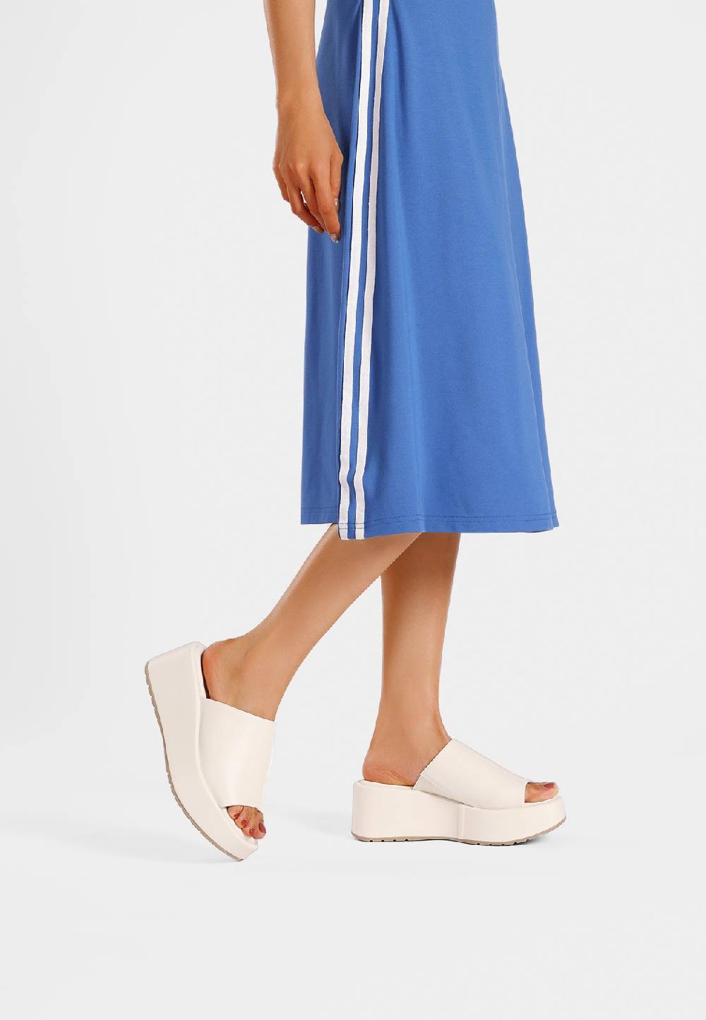 Queen Helena Sandali BZ404