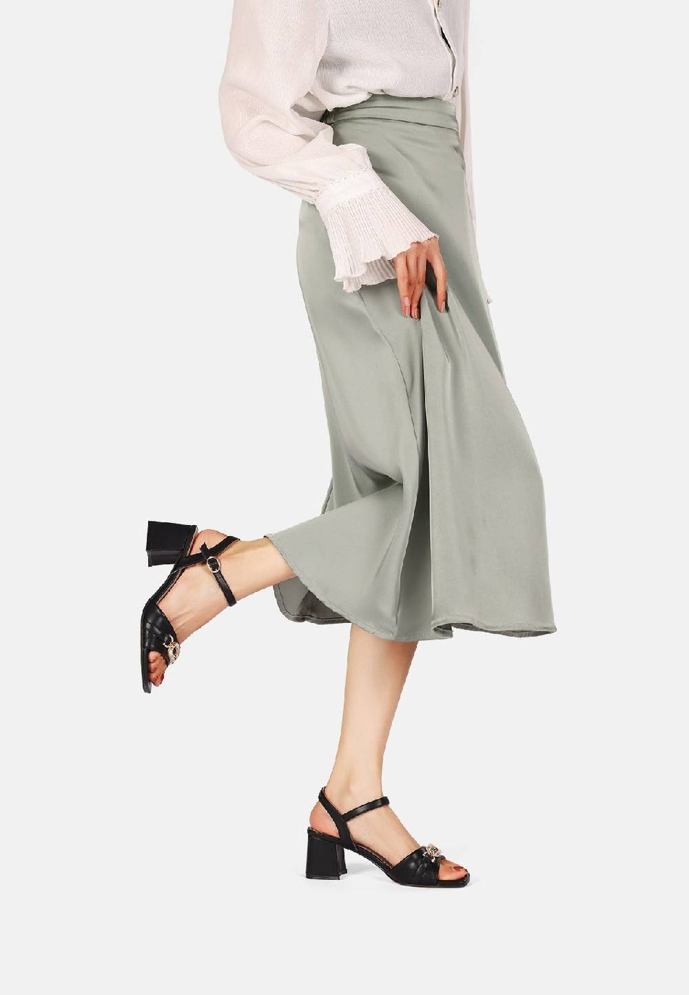 Queen Helena Sandali ZM9704-1