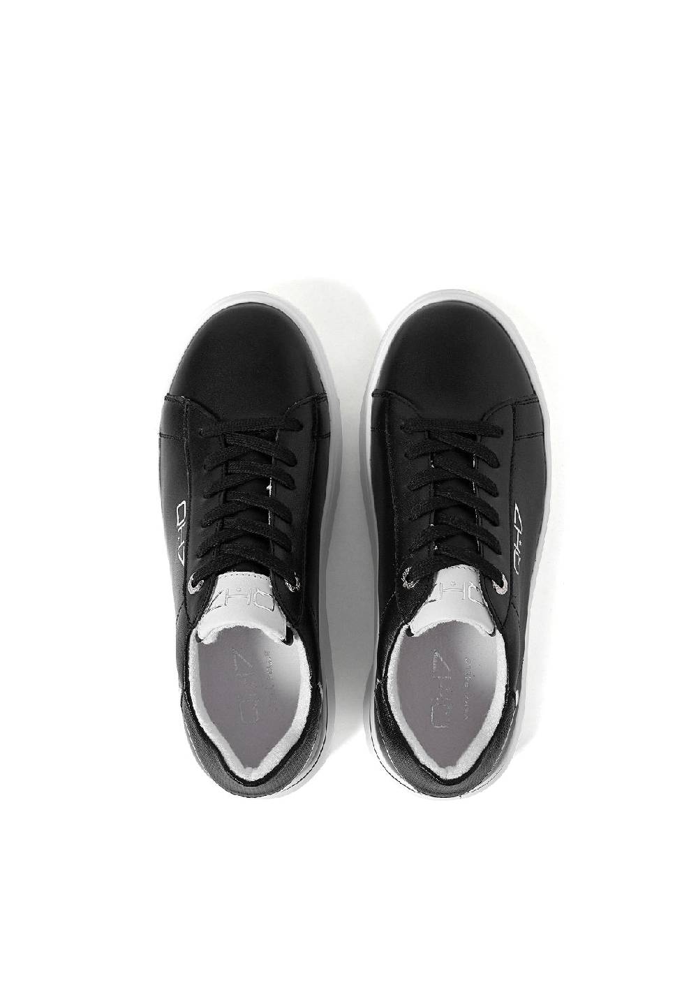 Queen Helena Sneakers QH7011