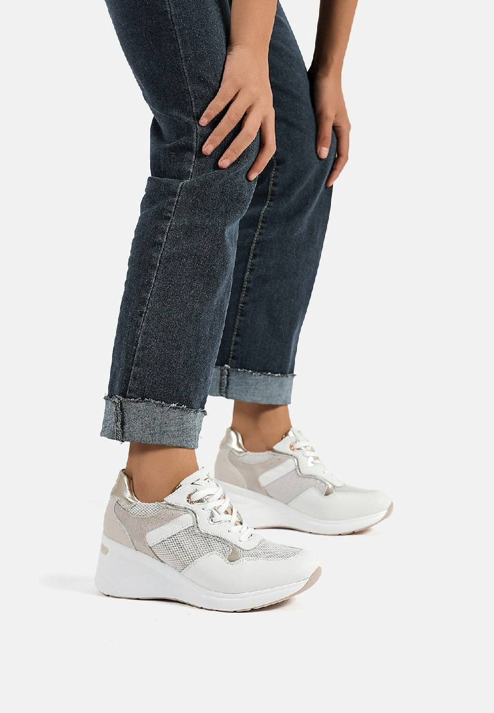 Queen Helena Sneakers QH7014