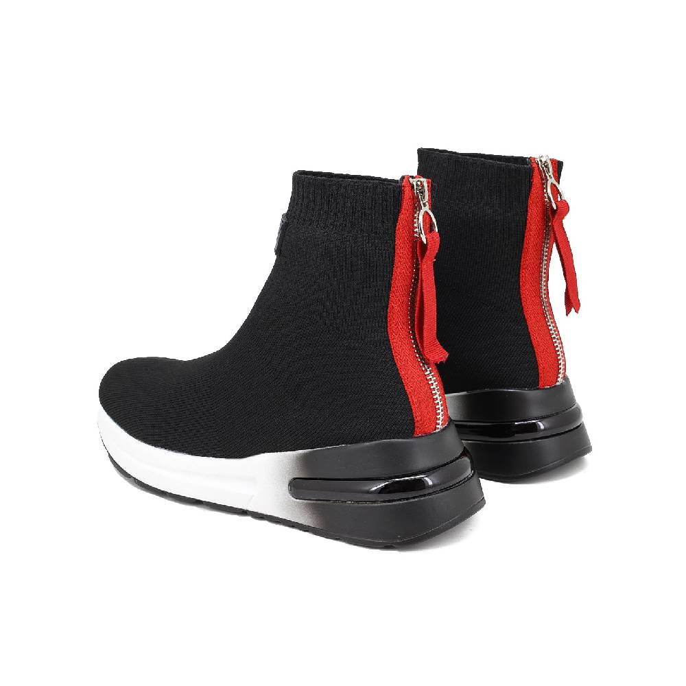 Queen Helena Sneakers – X25-47