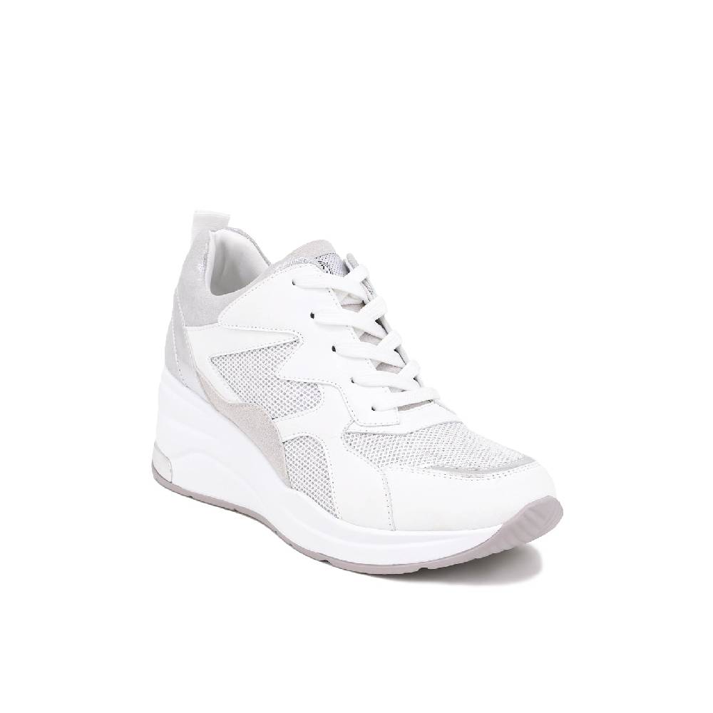 Queen Helena Sneakers – X26-34