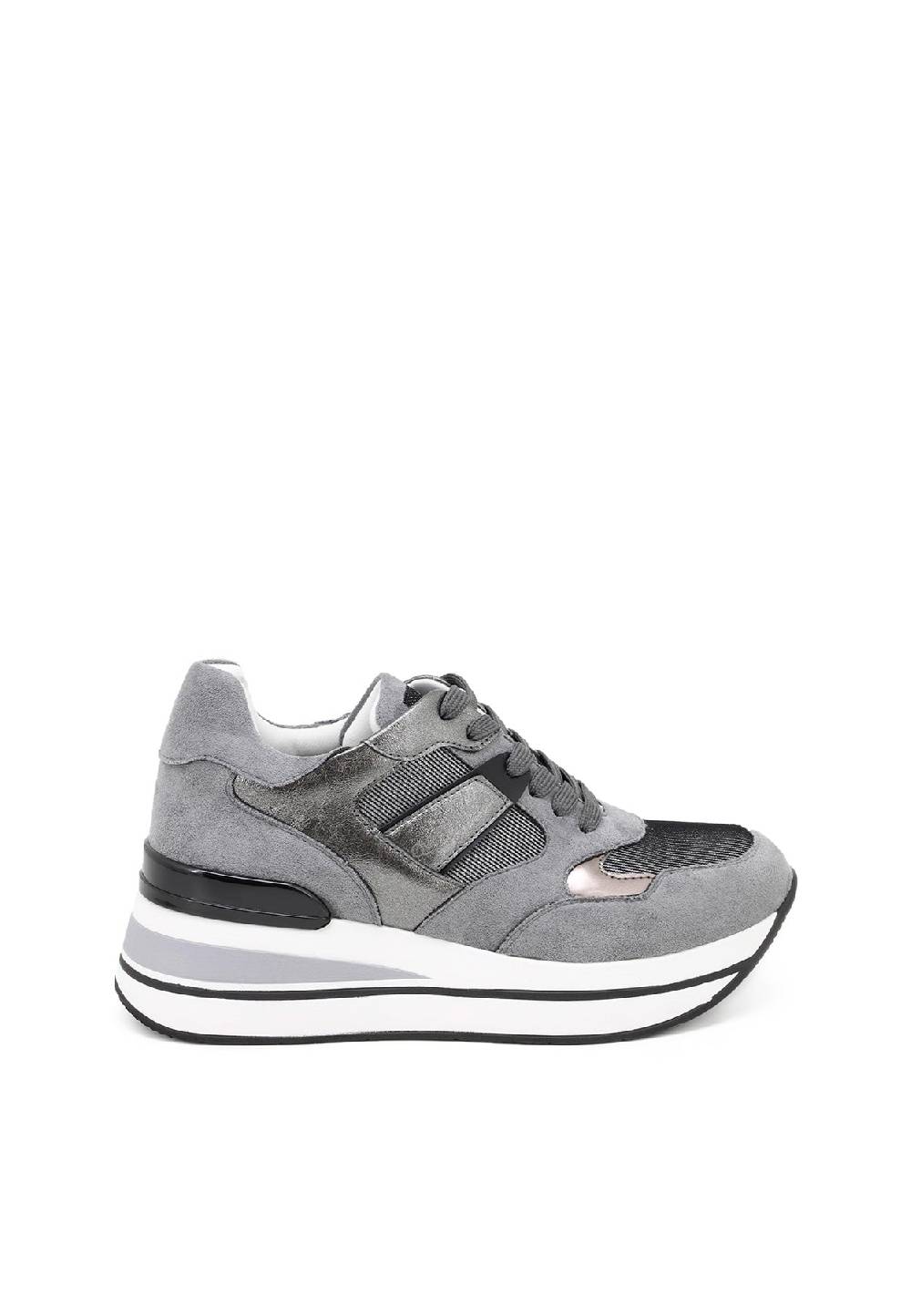 Queen Helena Sneakers - X27-49