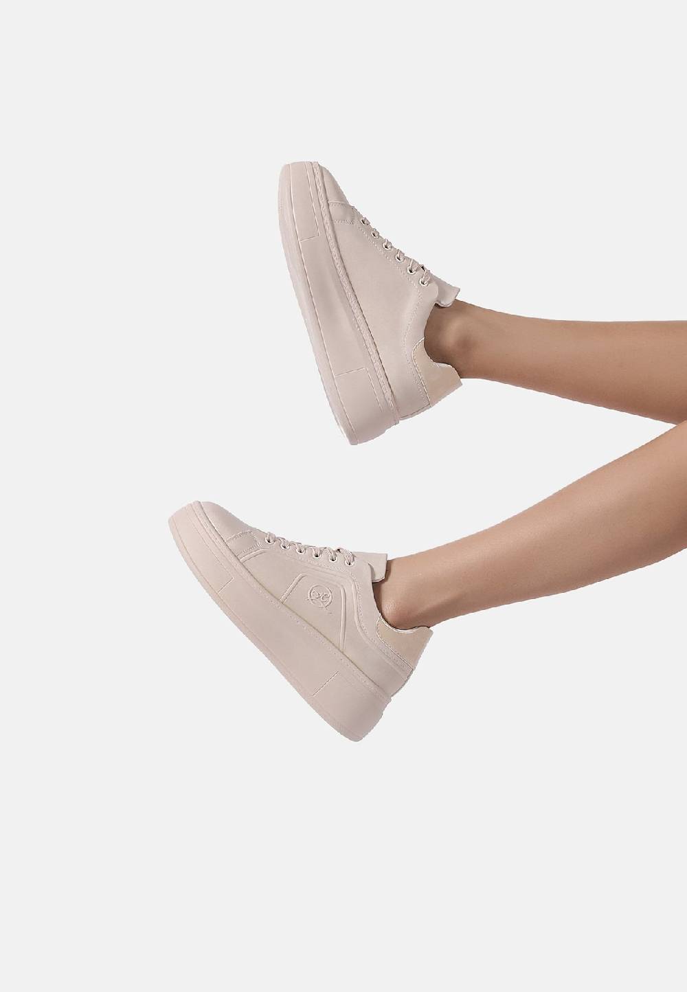 Queen Helena Sneakers - X28-16