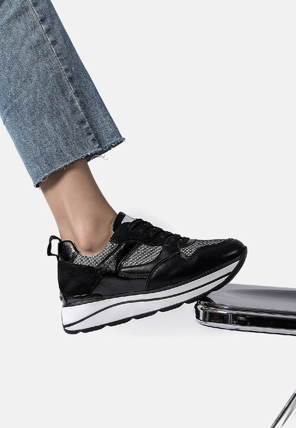 Queen Helena Sneakers - X28-35