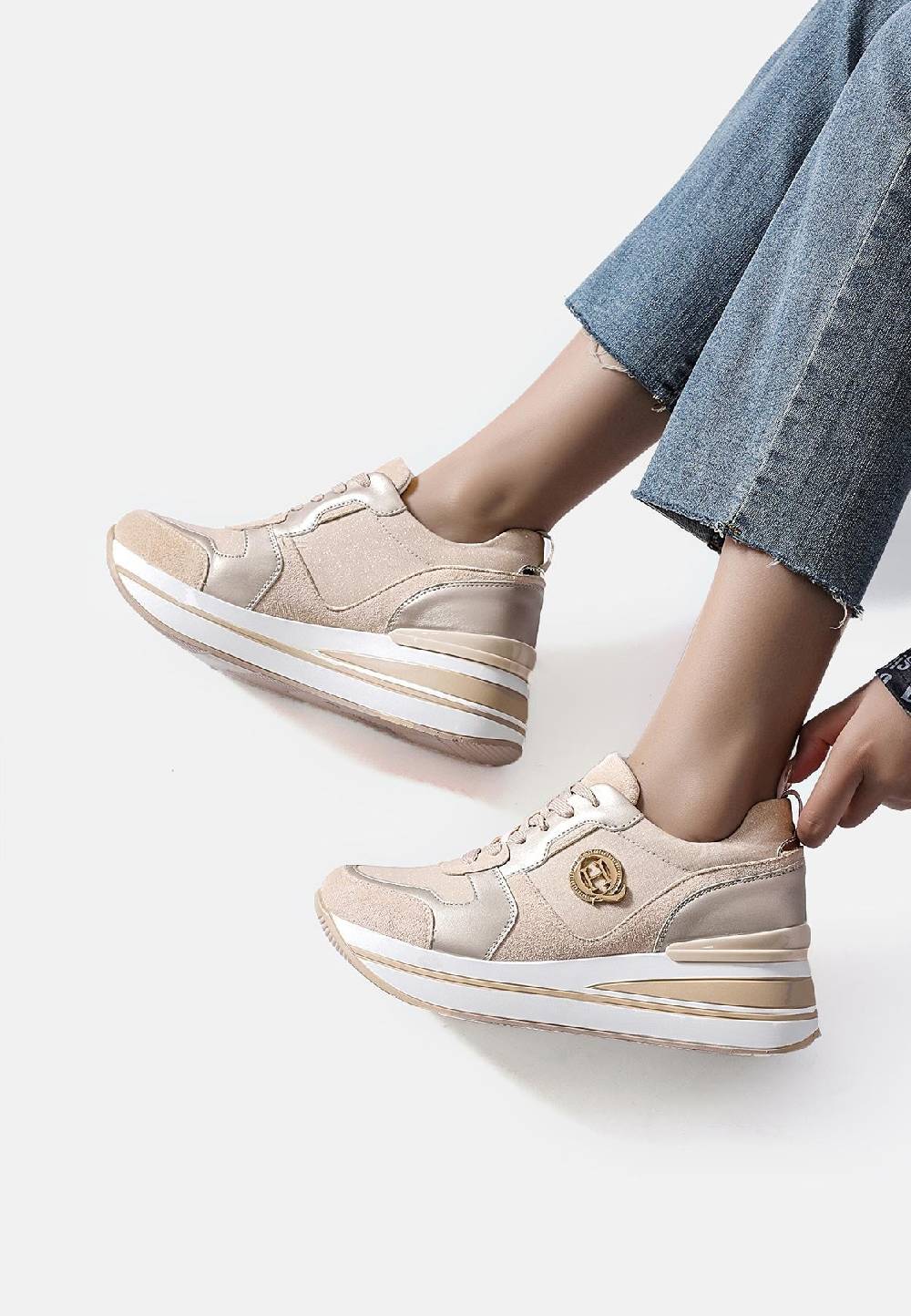 Queen Helena Sneakers - X28-36