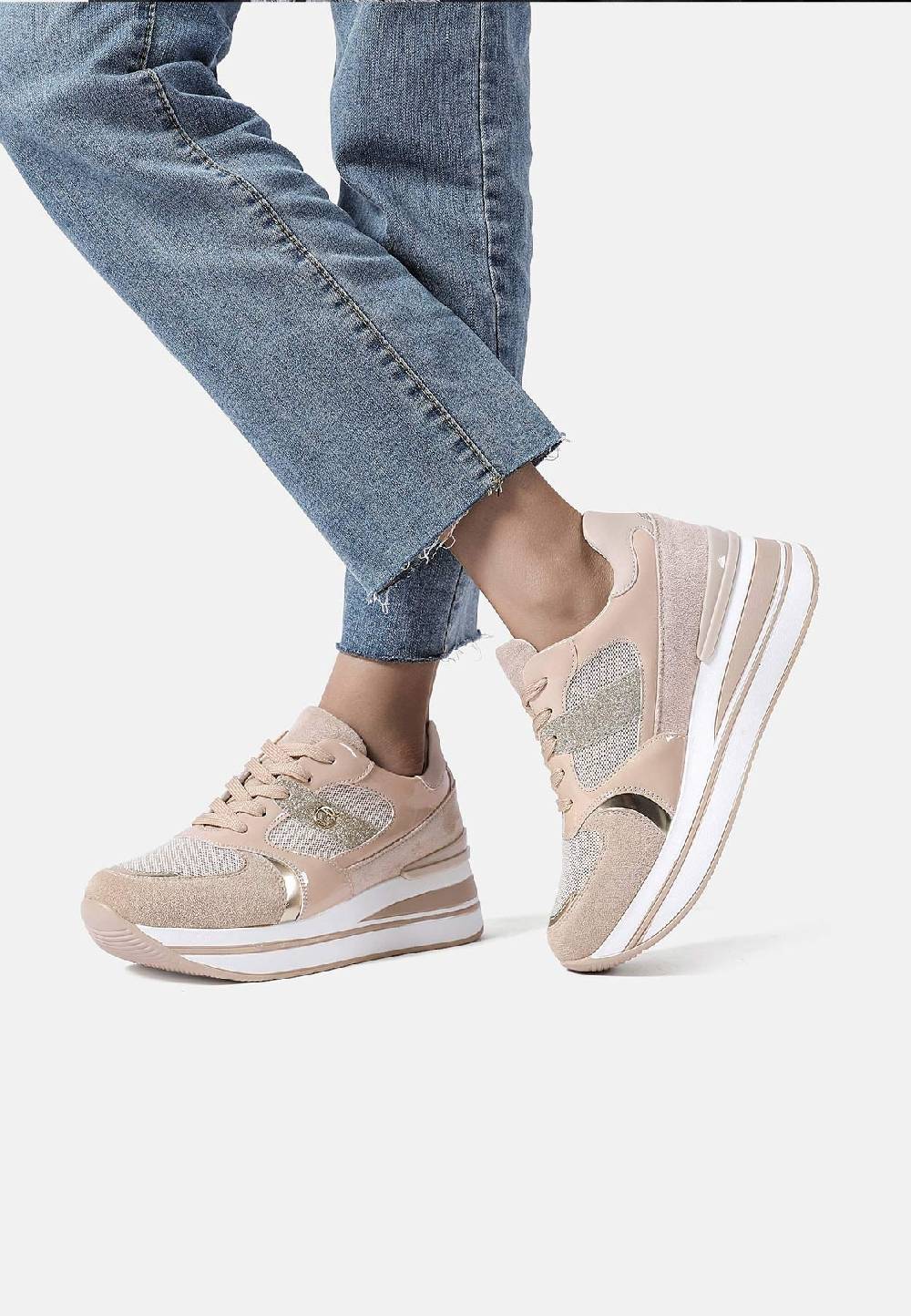 Queen Helena Sneakers - X28-37