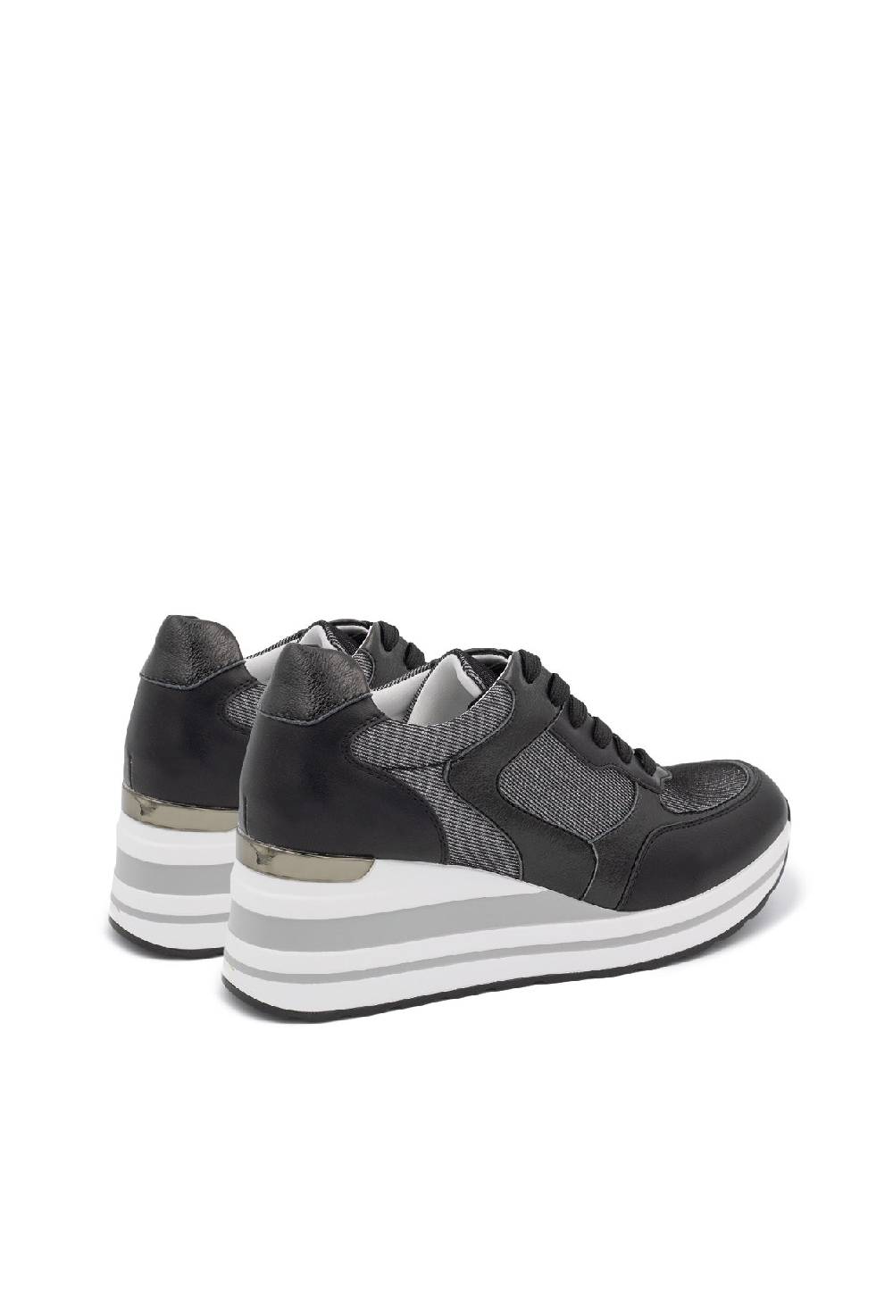 Queen Helena Sneakers - X28-47