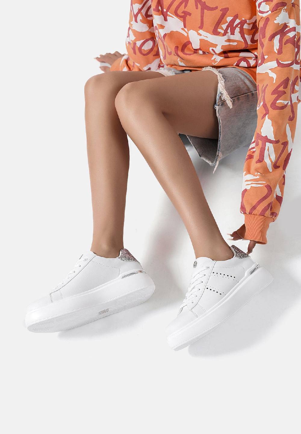 Queen Helena Sneakers - X28-8