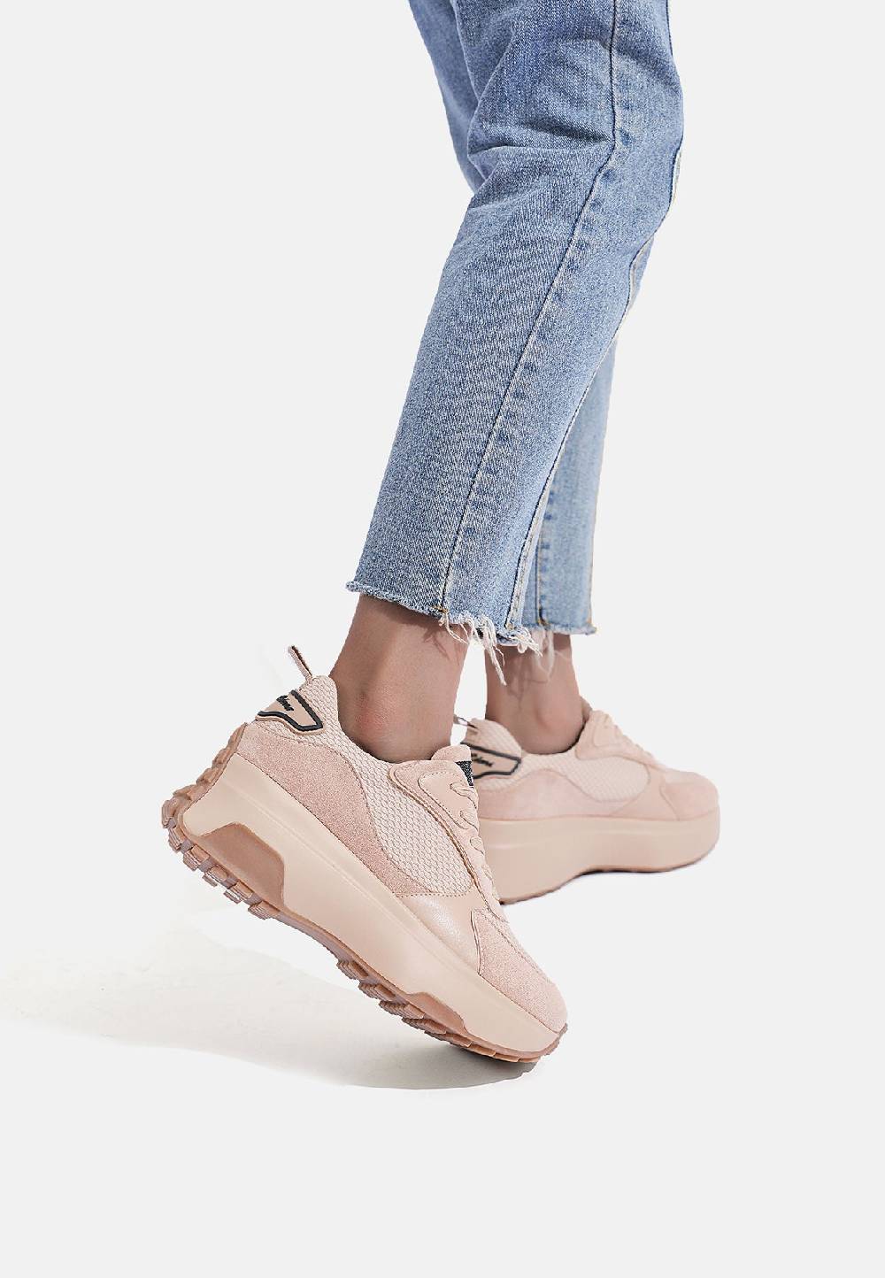 Queen Helena Sneakers X29-28