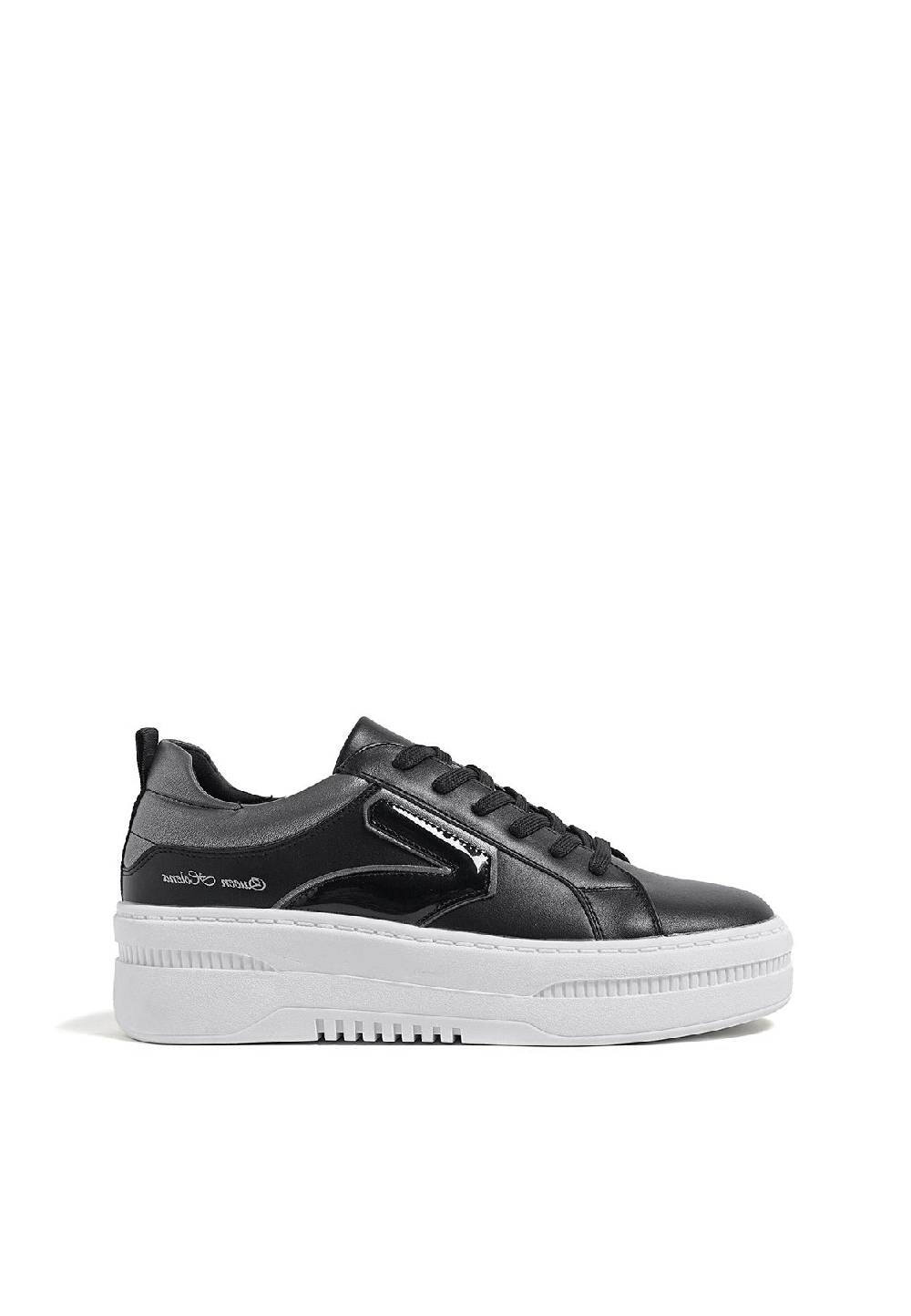 Queen Helena Sneakers - X29-4