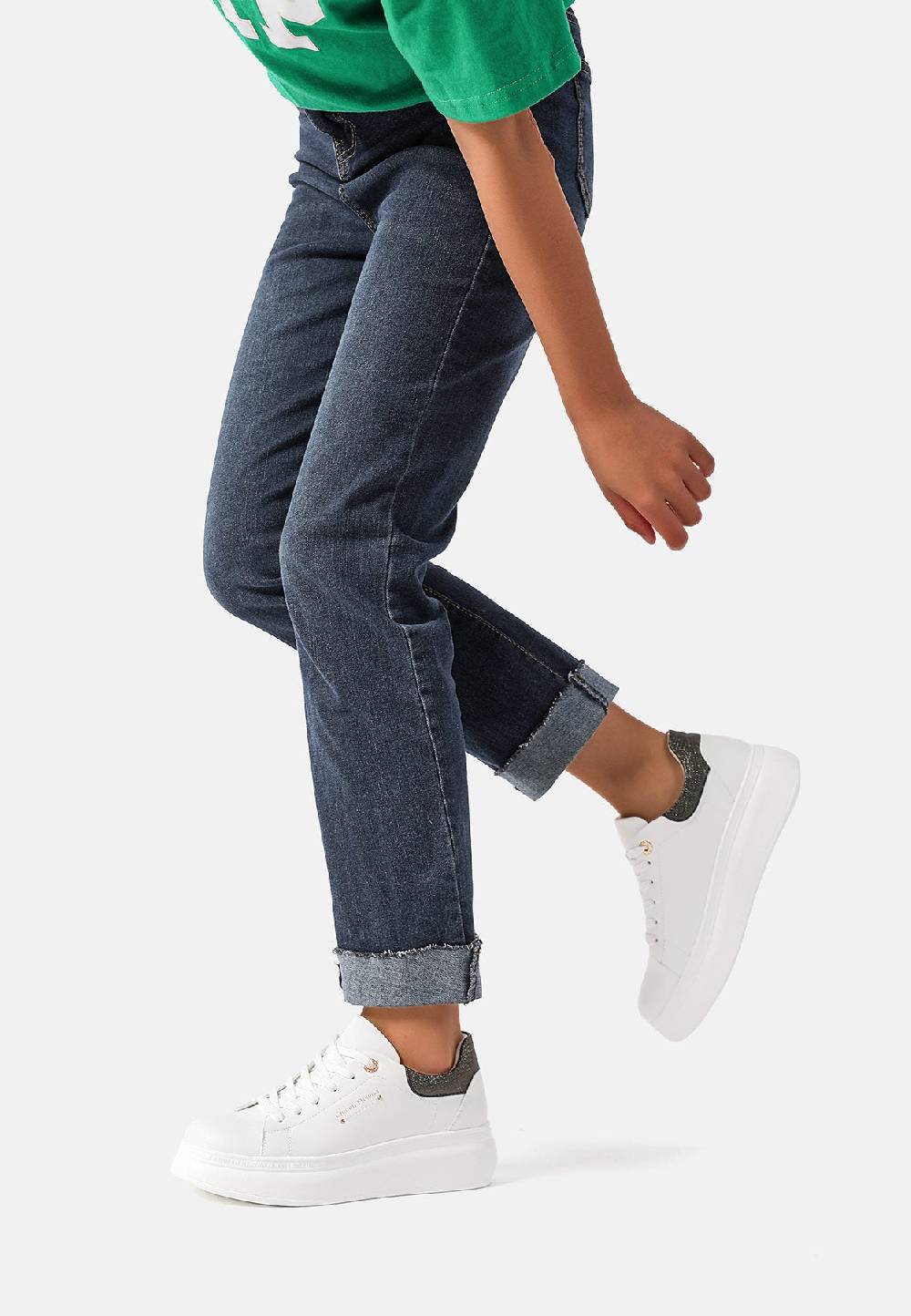 Queen Helena Sneakers X30-10