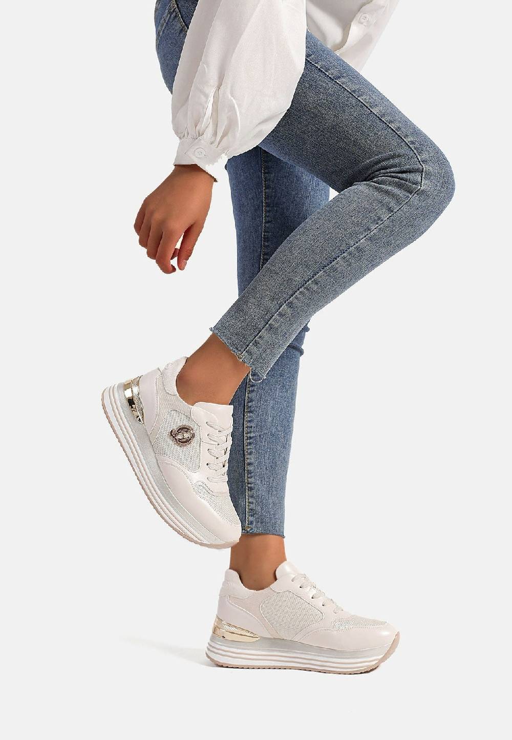 Queen Helena Sneakers X30-16