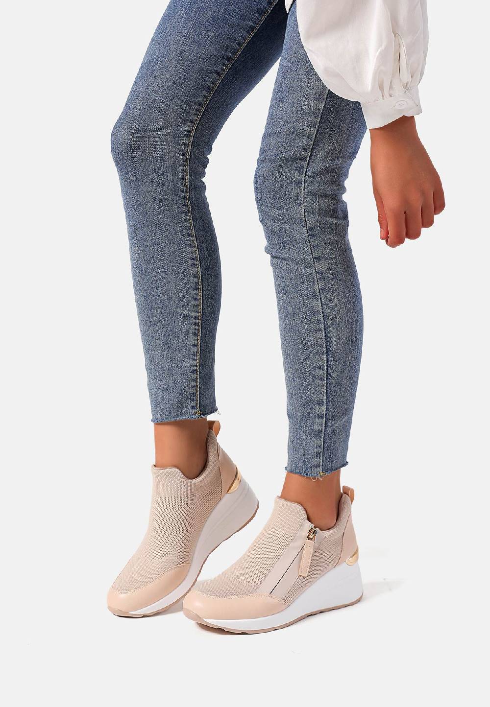 Queen Helena Sneakers X30-24