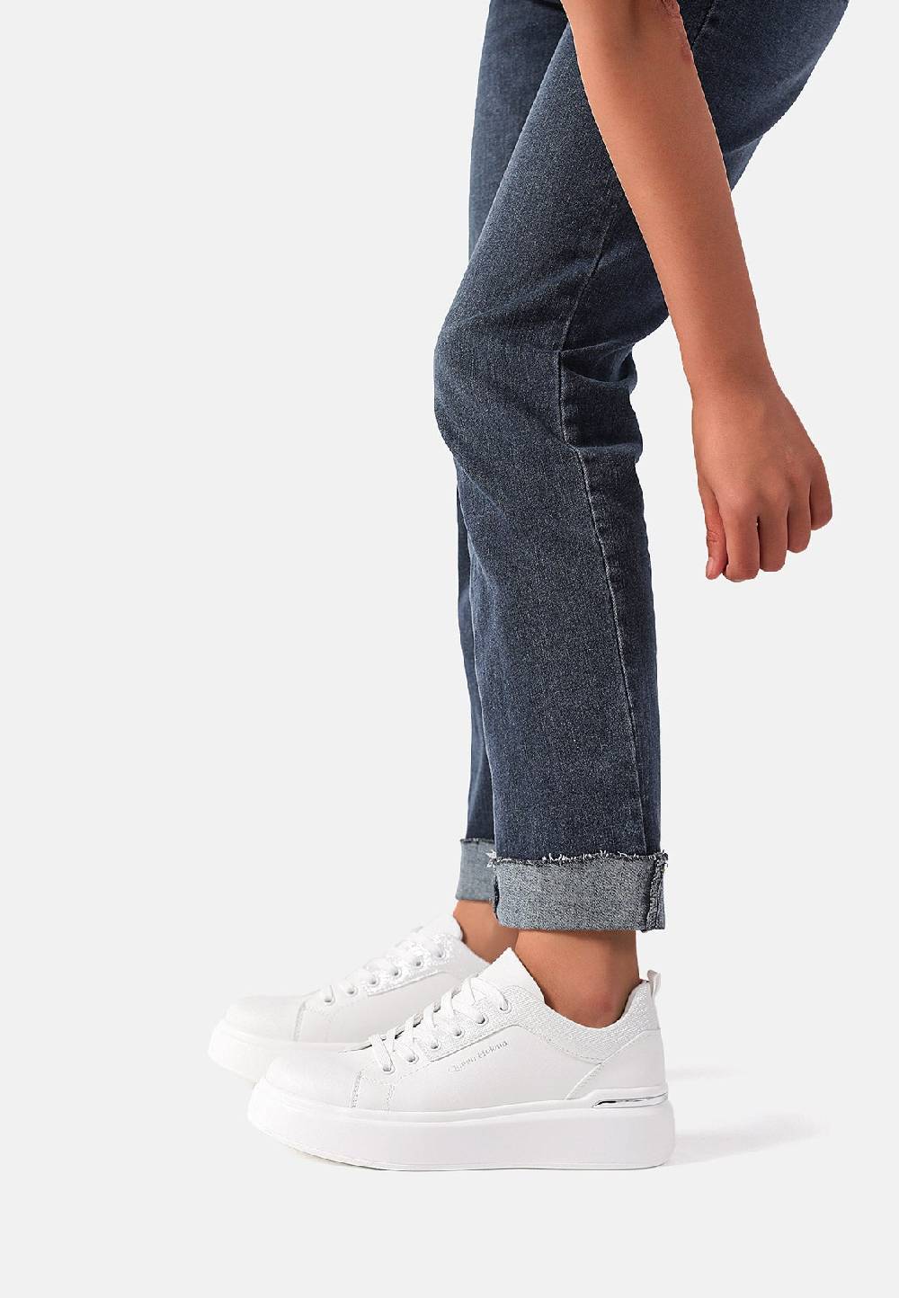 Queen Helena Sneakers X30-8