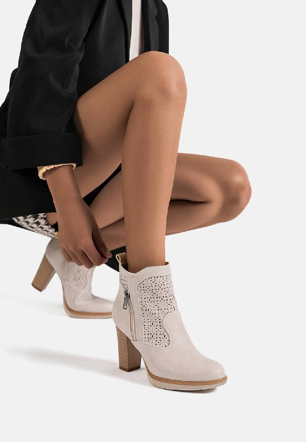 Queen Helena Stivaletti tronchetti X30-113