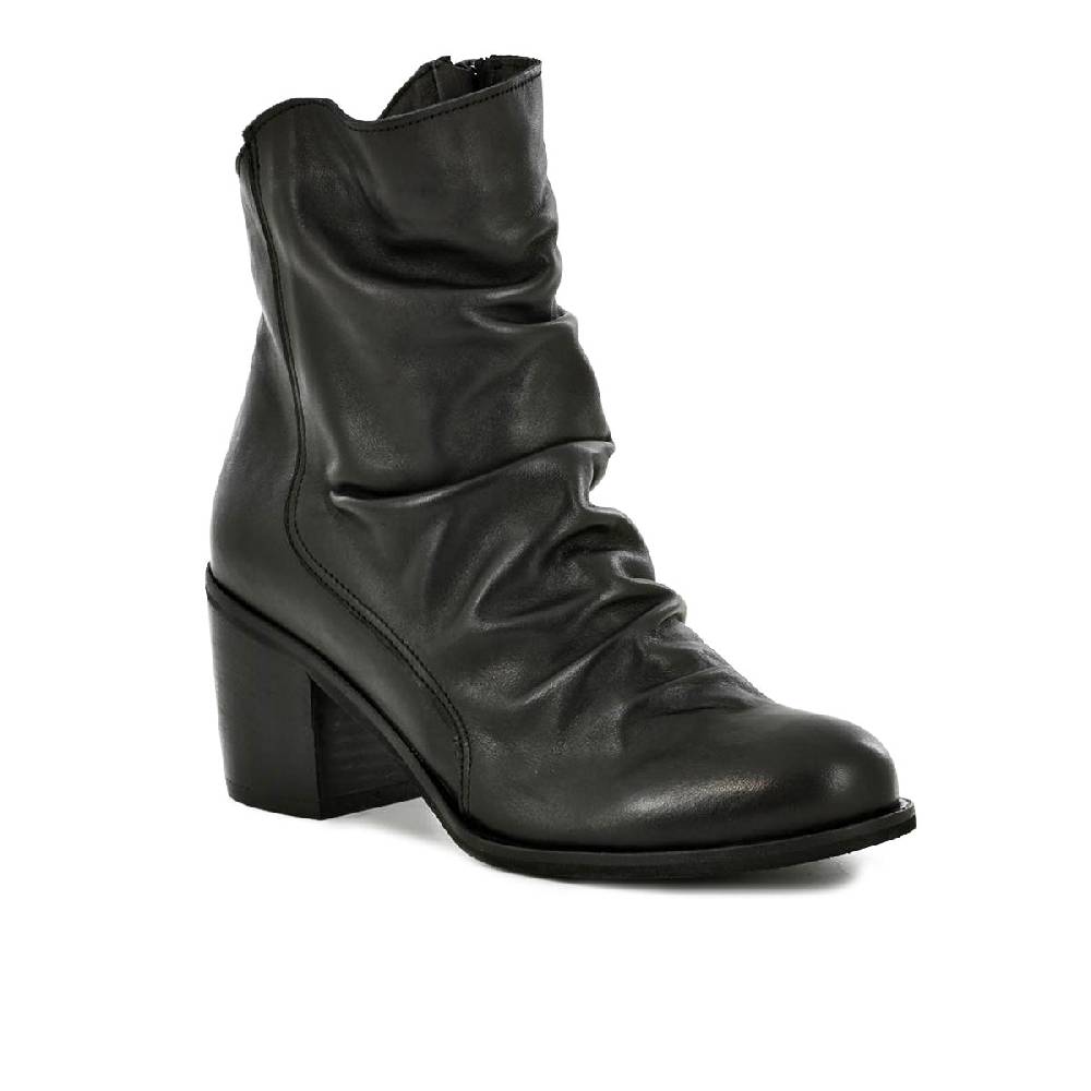 Queen Helena Tronchetti - STEF16 - Vera Pelle