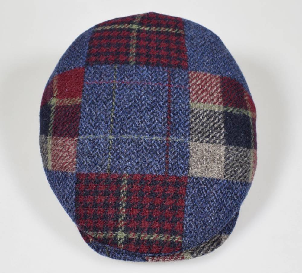 Imor Di Banfi Cappello Berretto Imor Blu A Quadri In Pura Lana Merino Made In Italy