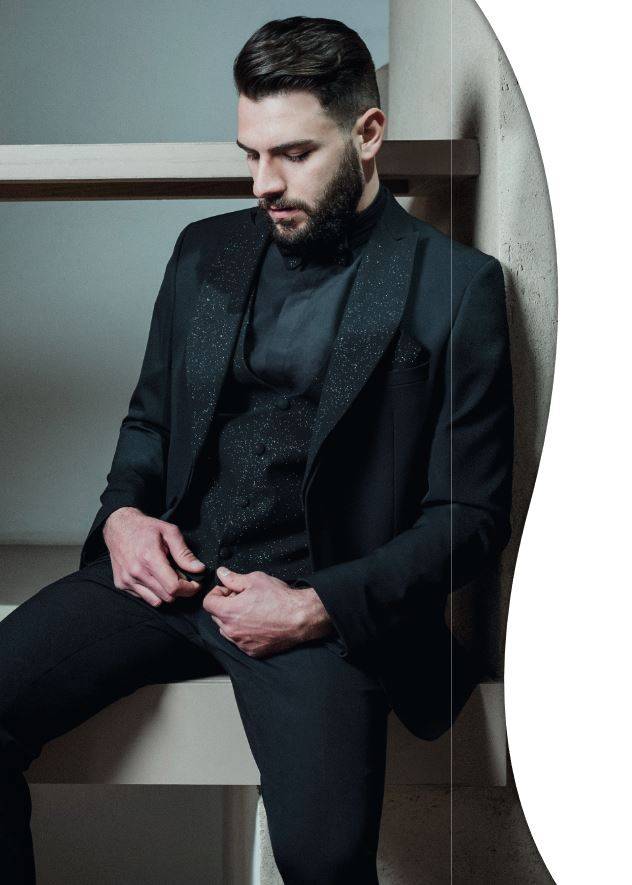 Musani Milano Cerimonia Smoking nero slim fit musani con petto a lancia brillantinato