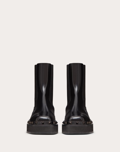 Red Valentino BEATLE ROCKSTUD M-WAY IN VITELLO E BORCHIE IN TONO 50MM