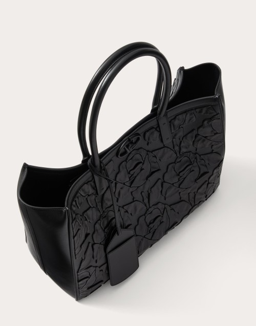 Red Valentino BORSA SHOPPING MEDIA VLOGO LOCKER TOTE IN PELLE CON ROSE RICAMATE