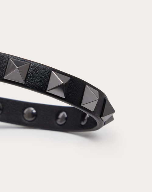 Red Valentino BRACCIALE ROCKSTUD IN PELLE E BORCHIE FINITURA RUTENIO NERO