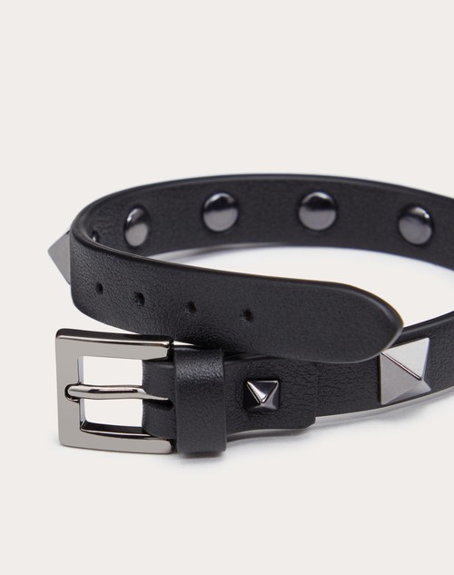 Red Valentino BRACCIALE ROCKSTUD IN PELLE E BORCHIE FINITURA RUTENIO NERO