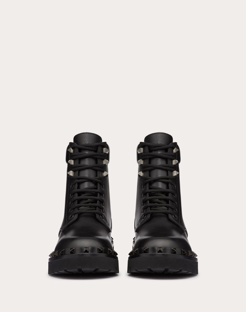 Red Valentino COMBAT BOOT ROCKSTUD IN VITELLO E BORCHIE IN TONO 50MM