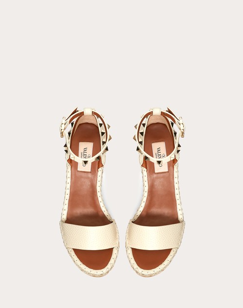 Red Valentino SANDALO ZEPPA ROCKSTUD DOUBLE IN VITELLO GRANATO 105MM