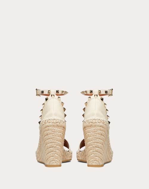Red Valentino SANDALO ZEPPA ROCKSTUD DOUBLE IN VITELLO GRANATO 105MM