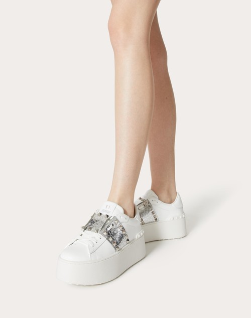 Red Valentino SNEAKER FLATFORM ROCKSTUD UNTITLED IN VITELLO CON BANDA METALLIZZATAEFFETTO CRAQUELÉ