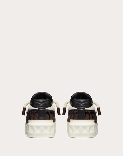 Red Valentino SNEAKER LOW-TOP ONE STUD XL IN NAPPA E TESSUTO TOILE ICONOGRAPHE