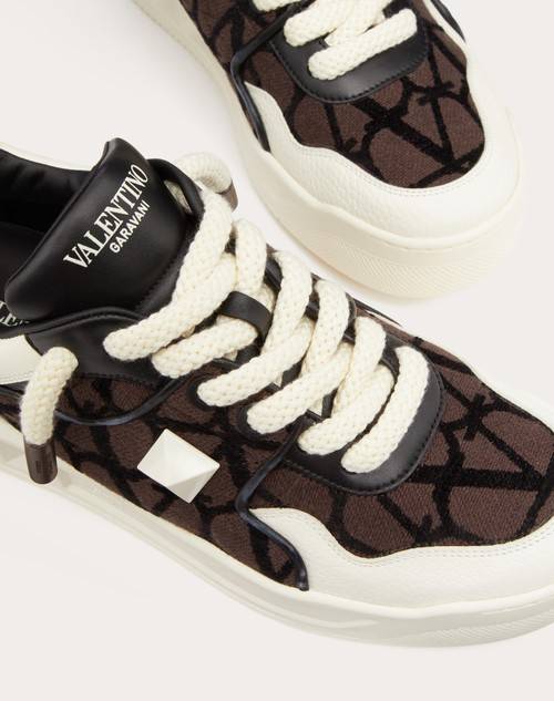 Red Valentino SNEAKER LOW-TOP ONE STUD XL IN NAPPA E TESSUTO TOILE ICONOGRAPHE