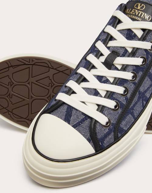 Red Valentino SNEAKER LOW-TOP TOTALOOP IN TESSUTO JACQUARD TOILE ICONOGRAPHE CON EFFETTO DENIM