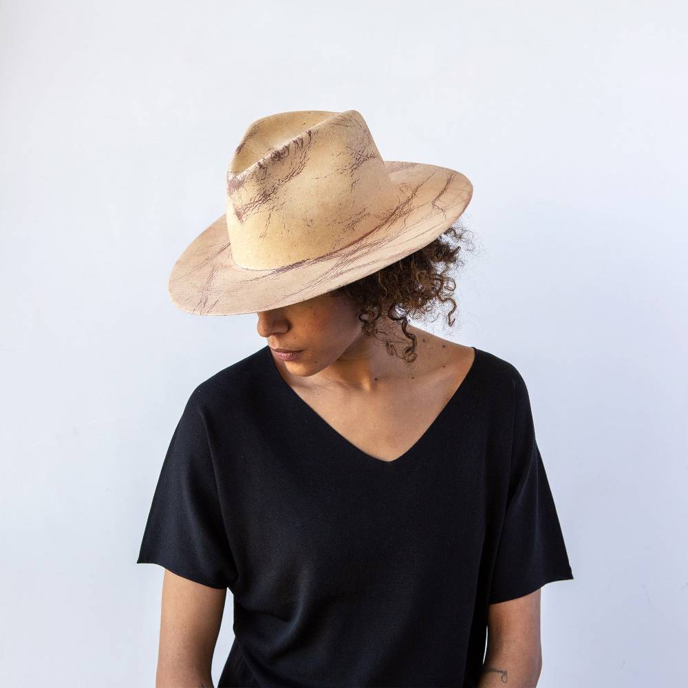 Reinhard Plank NORMA LAPIN CREMA MARMO MARRONE CERATO