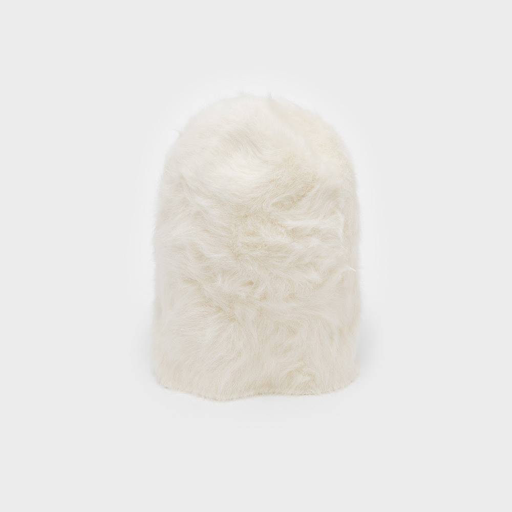 Reinhard Plank CUFFIA ANGORA BIANCA