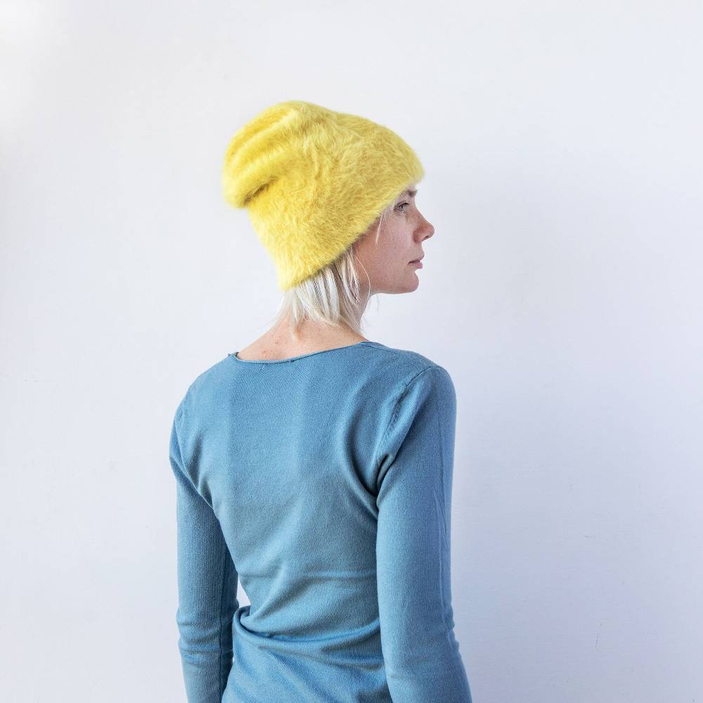 Reinhard Plank CUFFIA ANGORA GIALLA