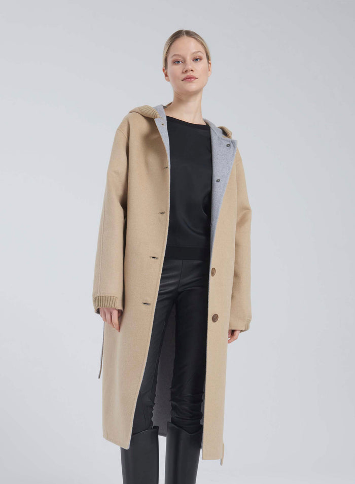 Lorena Antoniazzi CAPPOTTO IN LANA E ANGORA CON CAPPUCCIO