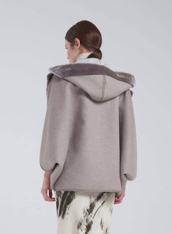 Lorena Antoniazzi CAPPOTTO IN MONTONE