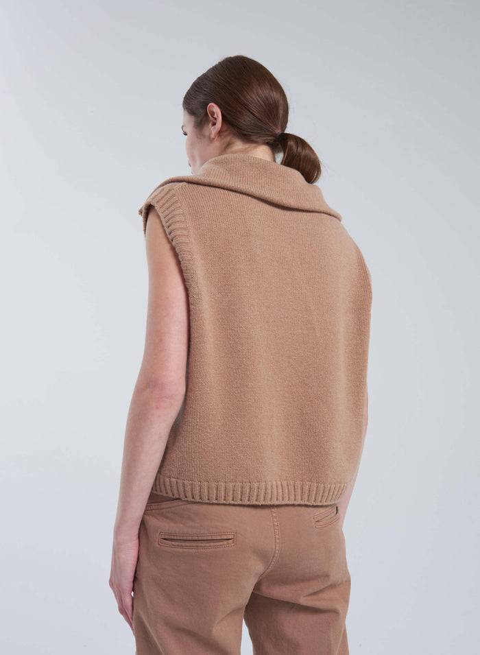 Lorena Antoniazzi GILET IN CASHMERE