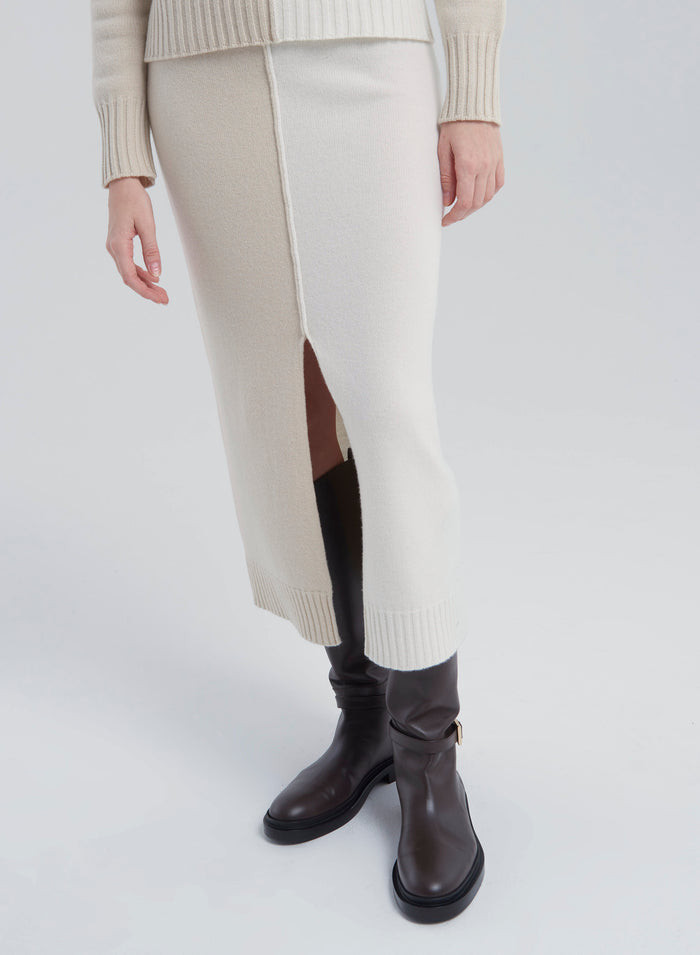 Lorena Antoniazzi GONNA MIDI IN MAGLIA